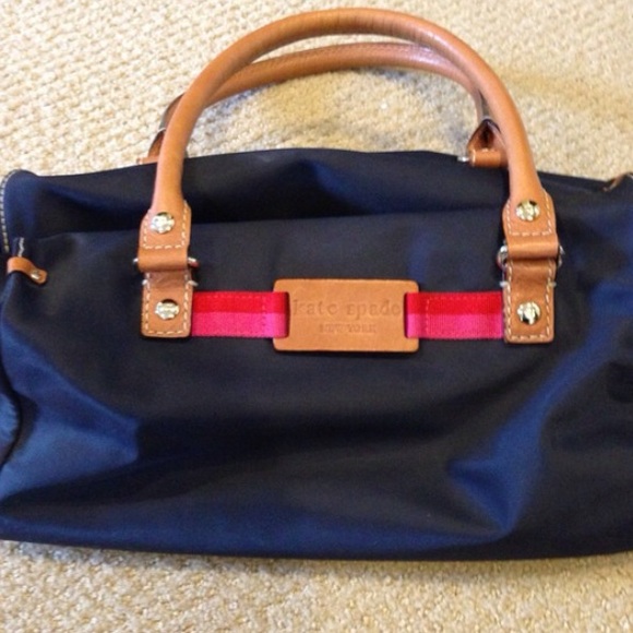 Adorable used Kate spade bag!