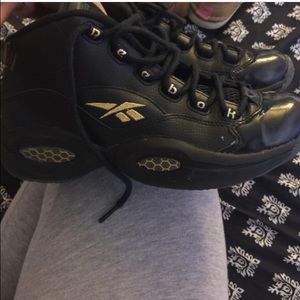 Reebok black Questions
