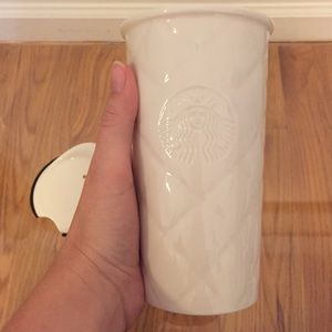 Quilted pattern Starbucks travel mug