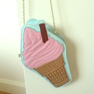 Brand new ice cream purse