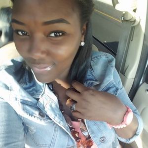 Meet your Posher, Kelli