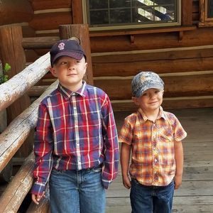 Meet your Posher, Becky