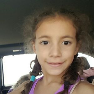 Meet your Posher, Suzanne