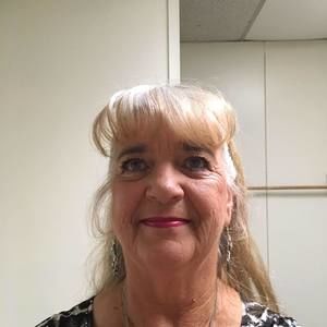 Meet your Posher, Cathy