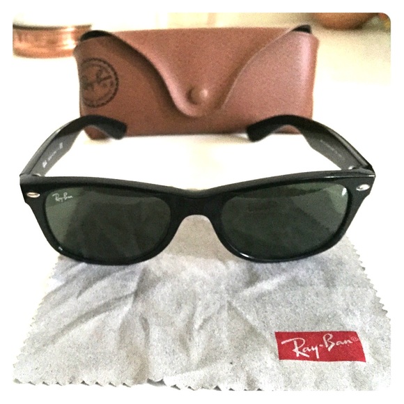 Used only once, Ray-ban new wayferes