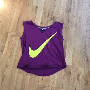 Nike athletic top