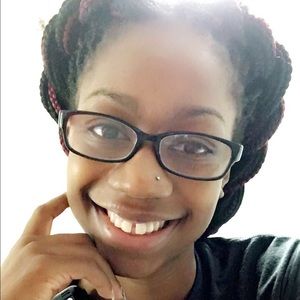 Meet your Posher, Latashia