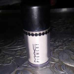 MAC white pearl pigment shimmer ??????