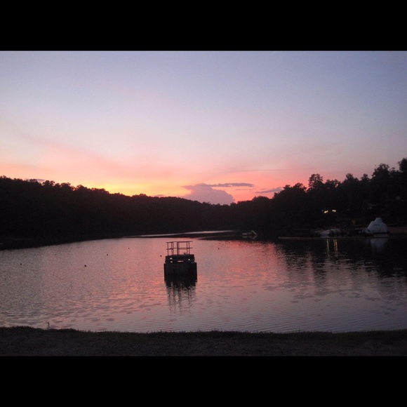 Meet your Posher, Halli