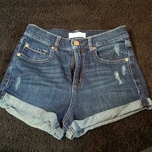 Garage High waist shorts.