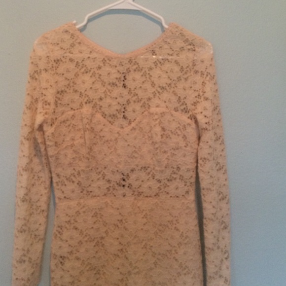 Nude body con dress - long sleeves + back zipper