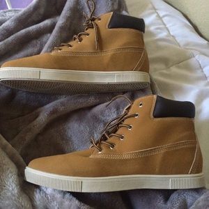 Shoes: for men 42 euro