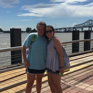 Meet your Posher, Claire