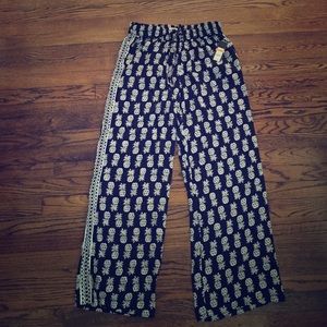 Crown and Ivy Pineapple Palazzo pants.