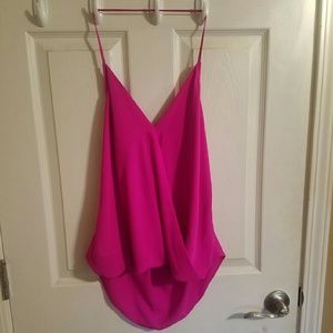 Olivaveous fuschia halter tank