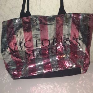 Vs pink tote bag