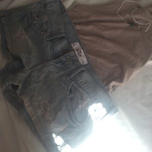 hollister lift blue wash shorts ! size 7🌊
