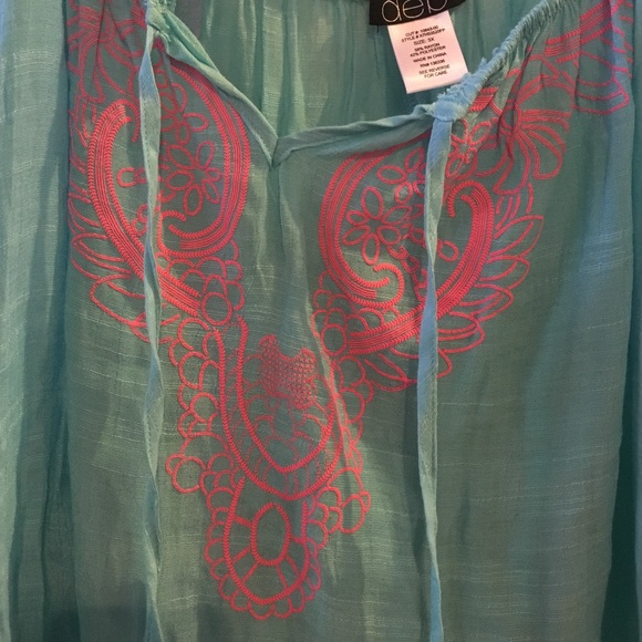 PLUS SIZE! - Picture 2 of 3