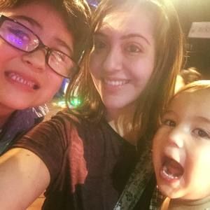 Meet your Posher, Lorena