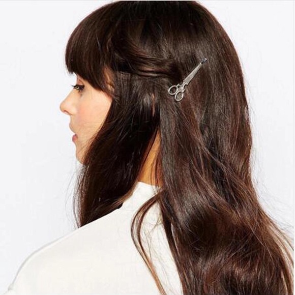 Silver scissor hair clip - Picture 3 of 3
