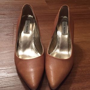 Steve Madden Tan Heels