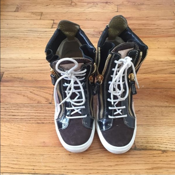 GZ's high top sneaker - Picture 2 of 4