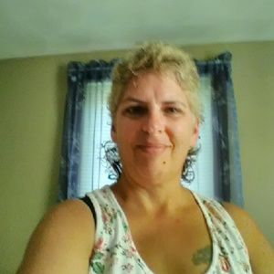 Meet your Posher, Janel