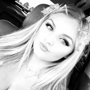 Meet your Posher, Marisa