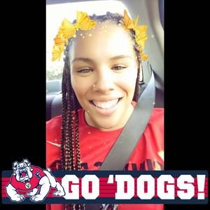 Meet your Posher, Vanessa