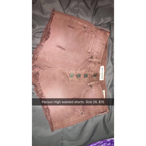 ✨ Pale rose colored high waisted shorts