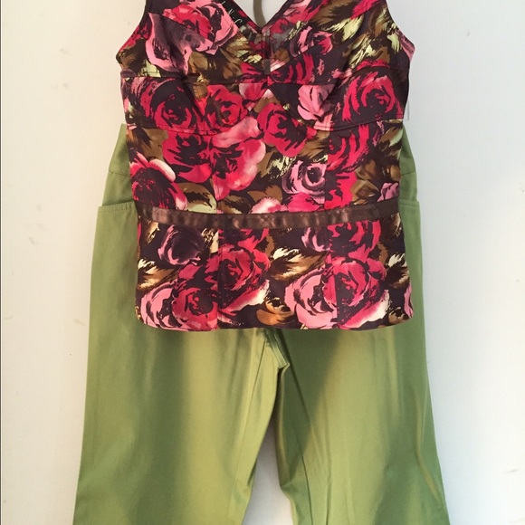Truly amazing green slacks with some stretch - Picture 4 of 5
