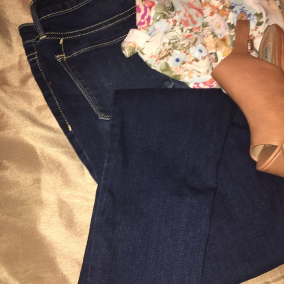 MOSSIMO SKINNY JEANS