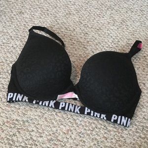 VS Pink Wear Everywhere Push-up Bra