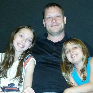 Meet your Posher, Lora