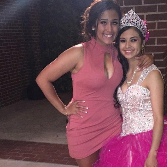 Dress - Picture 1 of 1