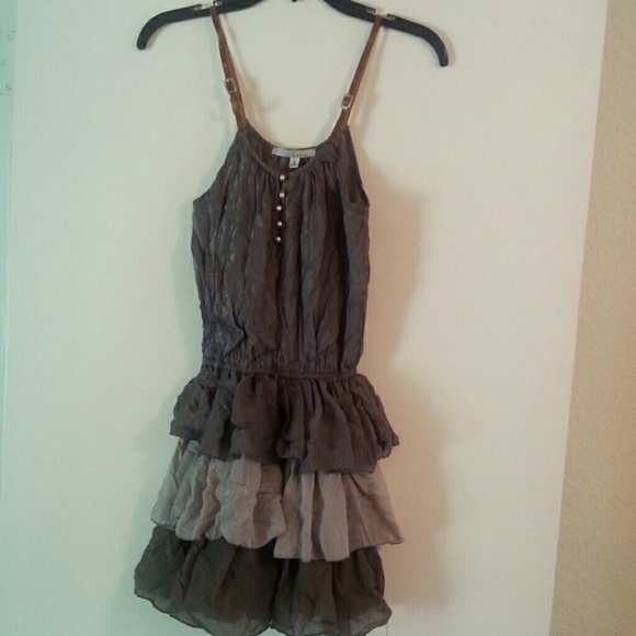 Gray ruffle top with leather straps