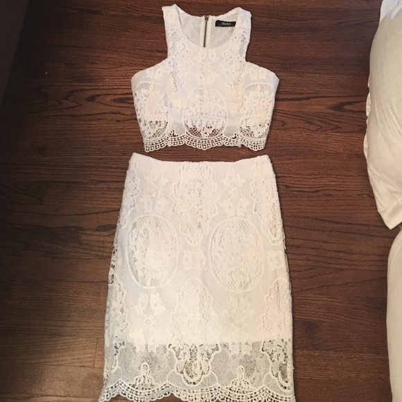 Lulus Dresses & Skirts - Two piece lace dress. Lulu's brand