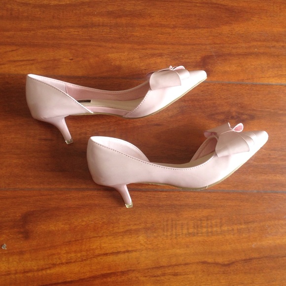 Shoe - Picture 4 of 4