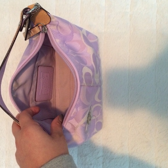 Authentic Coach Purse - Picture 2 of 2