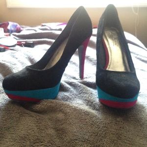 Multicolored party heels
