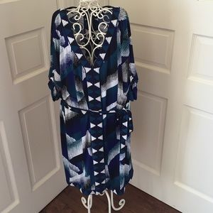 BCBG Shift Dress-Cool colors with optional belt