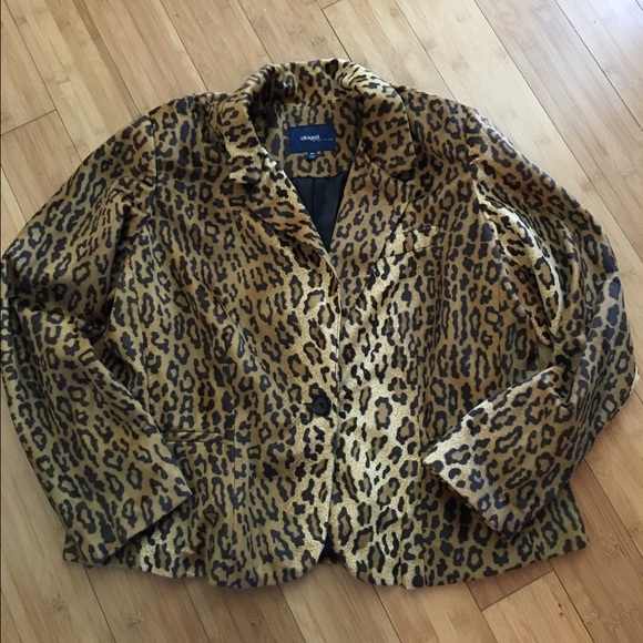 eloquii leopard coat