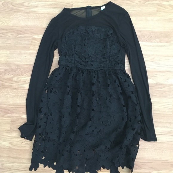 Floral Dress long sleeved NEVER WORN