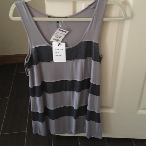 Grey Sequined Top Sleeveless Size L