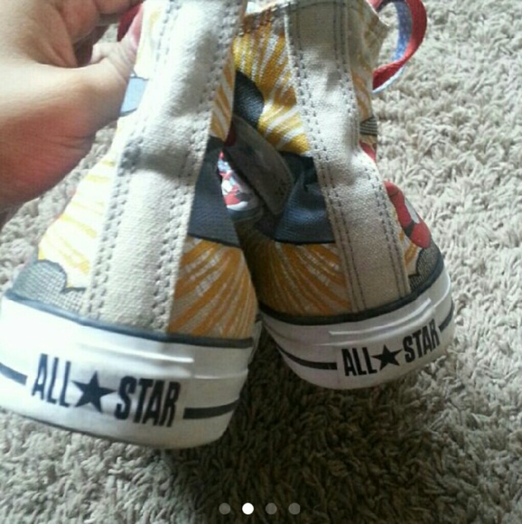 Superman Comic Converse High Tops - image 2