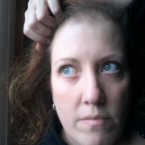 Meet your Posher, Rena