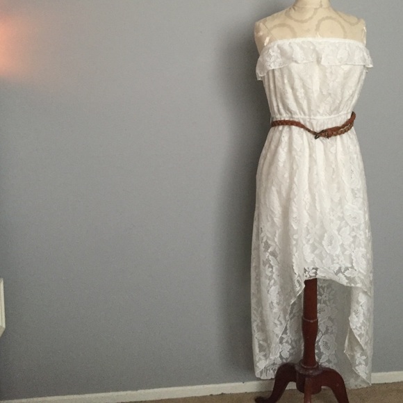 White high low lace dress with belt ❤️