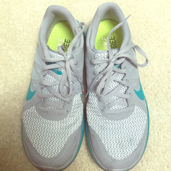 Nike free 4.0 shoes worn one time