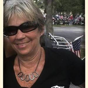 Meet your Posher, Debbie