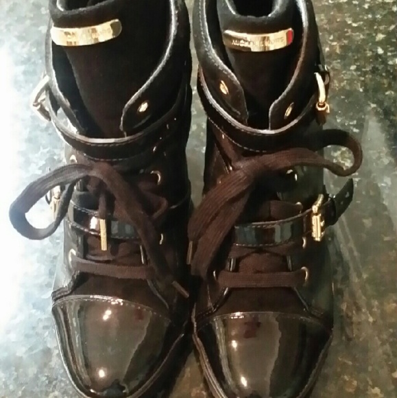 Michael kors patent and suede wedge ankle boots